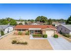 5715 Mosaic Dr, Holiday, FL 34690