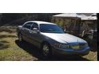Rare one year only 2004 Lincoln Towncar Ultimate Limited
