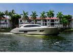 2010 Lazzara Yachts LSX 92 Boat for Sale