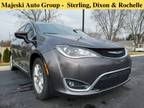2017 Chrysler Pacifica Touring-L Sterling, IL