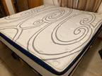 12" gel-memory foam hybrid king size mattress - Opportunity