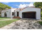 2655 Pine Tree Dr, Miami Beach, FL 33140