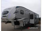 2022 Forest River Cherokee Arctic Wolf 287BH 35ft