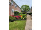 5 Heights Rd #H1, Ridgewood, NJ 07450