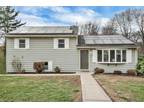 11 Ardmore Dr, Wappingers Falls, NY 12590