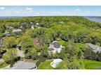 14 Rionda Ct, Alpine, NJ 07620