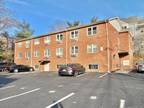 114 Grove St #4, Stamford, CT 06901