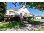 15 Dudley Dr, Bergenfield, NJ 07621