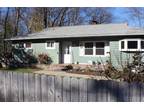 3 Carlyle Rd, Hyde Park, NY 12538
