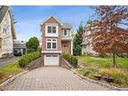 9 Valley Pl, Tenafly, NJ 07670