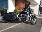 2022 Indian Motorcycle Springfield® Dark Horse®