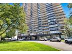 6050 Boulevard E #8F, West New York, NJ 07093