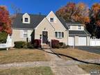 232 David Hooper Pl, Westwood, NJ 07675