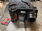 Vintage Nikon Coolpix 800 Digital Camera with card needs - Opportunity