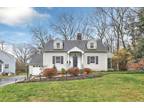 8 N Forest Cir, West Haven, CT 06516