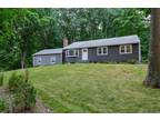 11 Minister Brook Dr, Simsbury, CT 06089