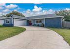 2200 Citrus Valley Cir, Palm Harbor, FL 34683