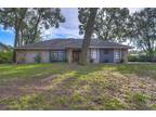2705 Willow Oaks Dr, Valrico, FL 33594