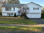 91 Meadow View Dr, Wethersfield, CT 06109