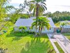 2263 St Dunston Ln, Melbourne, FL 32935