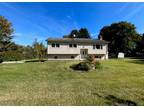 25 Flower Hill Rd, New Milford, CT 06776