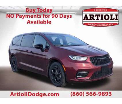 2023 Chrysler Pacifica Hybrid Limited is a Red 2023 Chrysler Pacifica Hybrid in Enfield CT