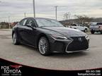 2023 Lexus IS 300