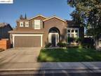 9549 E Park Dr, Elk Grove, CA 95624