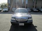 2011 Lincoln Town Car Executive w/Limousine Pkg