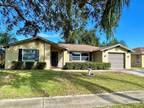 5653 Mariposa Dr, Holiday, FL 34690