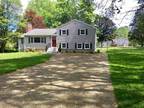 5 bedroom in Marlborough MA 01752