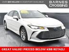 2022 Toyota Avalon Hybrid