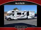 2013 Thor Industries Chateau 31F 2 Slide Outs! 1 Owner! Garage Kept! 31ft