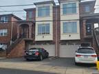 3 bedroom in Palisades Park NJ 07650