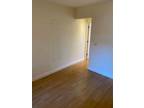 bedroom in Reading Berkshire RG30