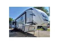 2022 forest river forest river cherokee arctic wolf 3660suite 42ft