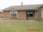 3 bedroom in Arlington TX 76015