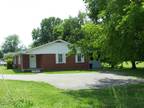 409 N Breathitt St Russellville, KY