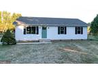 17 River Ct, Clayton, DE 19938