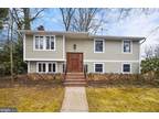144 Island View Dr, Annapolis, MD 21401