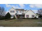 910 Busters Ln, Owings, MD 20736