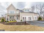 8613 Moxley Dr, Ellicott City, MD 21043