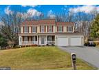13670 Samhill Dr, Mount Airy, MD 21771