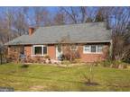 59 Reifsnyder Rd, Royersford, PA 19468