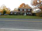 Home For Rent In Melville, New York