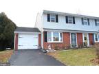 32 turnbridge dr Lancaster, PA