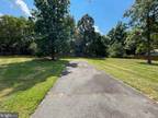 8638 Changing Leaf Terrace, Bristow, VA 20136