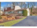 43 Hearthstone Dr, Reading, PA 19606