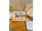 125 N George St #APT 2F, York, PA 17401