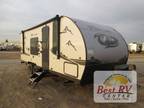 2023 Forest River Cherokee Grey Wolf Black Label 22CEBL 22ft
